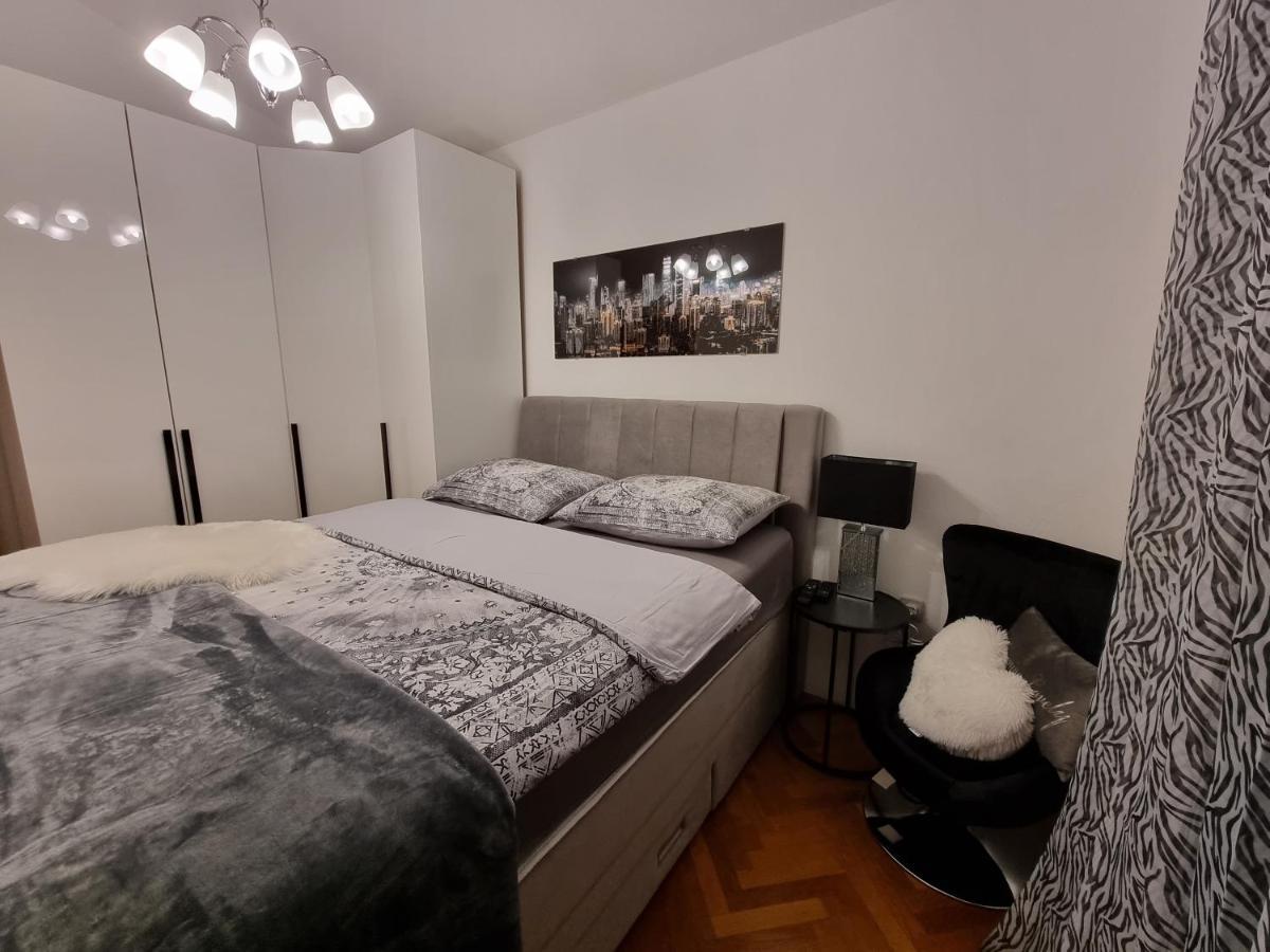 Apartments Villa Sunce Dugi Rat Extérieur photo