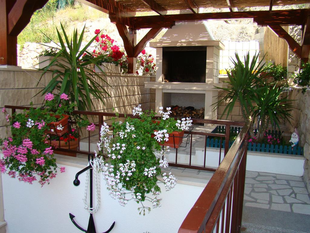 Apartments Villa Sunce Dugi Rat Extérieur photo