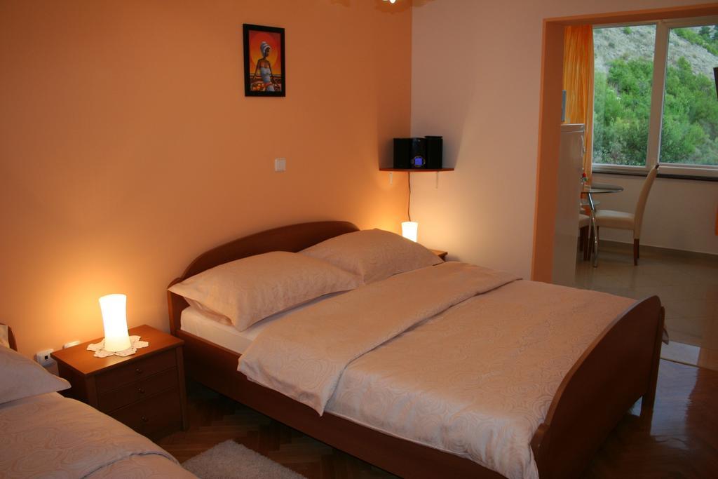 Apartments Villa Sunce Dugi Rat Chambre photo