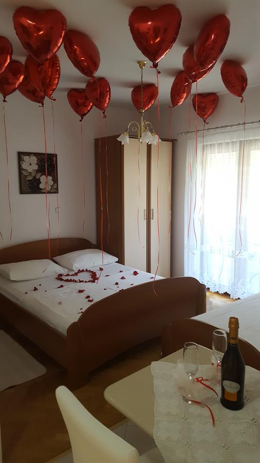 Apartments Villa Sunce Dugi Rat Extérieur photo